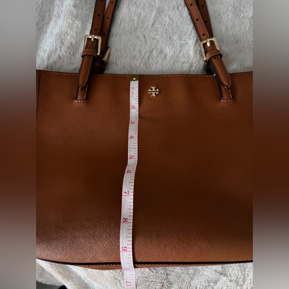 ✨Tory Burch York Tote✨ - Picture 13 of 16